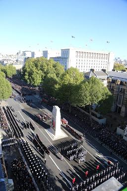 cenotaph_whitehall_1.JPG